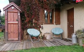 Studio en rez de chaussée, avec jardin partagé.
